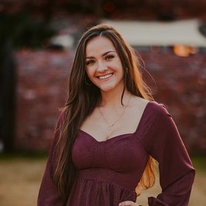 Meet your Posher, Katelyn